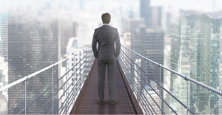 Learn how to identify, plan for, and manage export risks while growing your business internationally with knowledge and insights from our experts. 