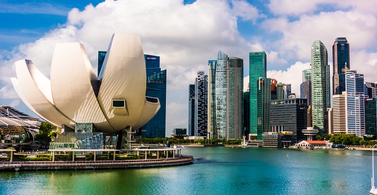 Singapore waterfront with lotus-shaped ArtScience Museum
